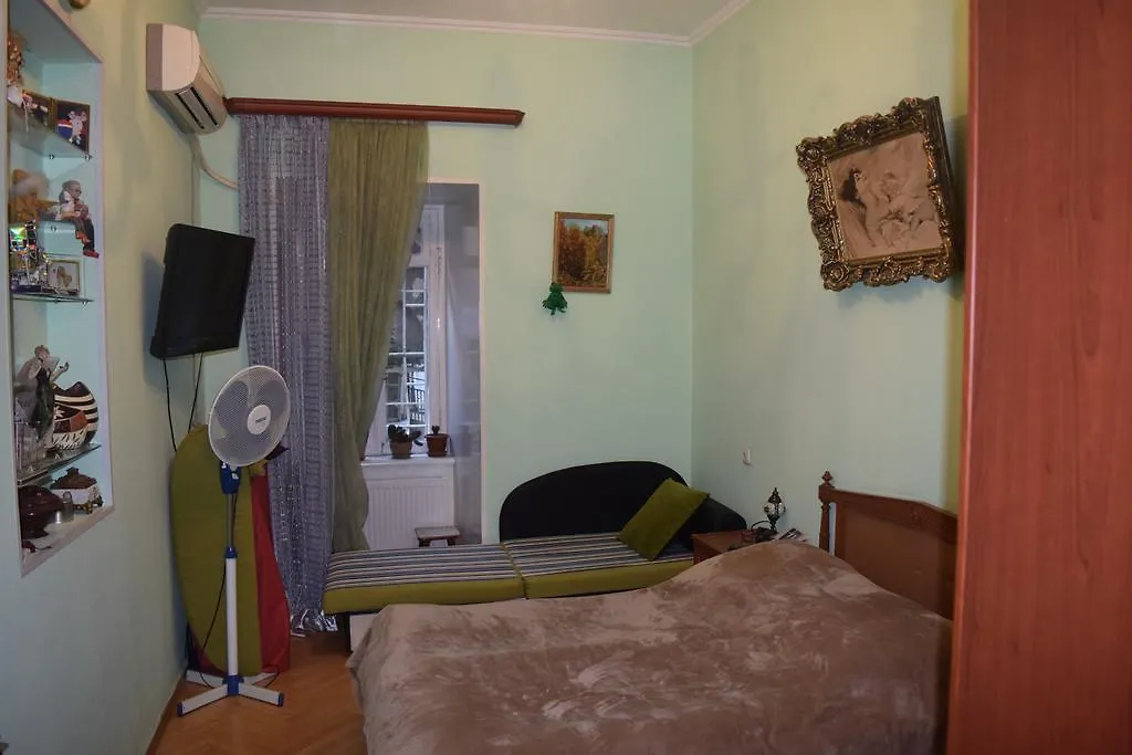 Tbilisi Guest House 0*,  Georgia